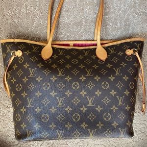 Neverfull MM - Monogram w/ Peony Interior